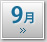9��